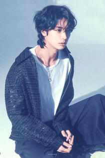 yuto (pentagon) yuto (pentagon)